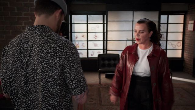 Younger – Season 7 – 7x08 – 'The Baroness' Preview
